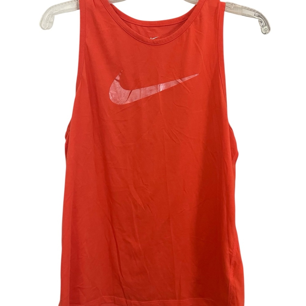 Nike Women’s Orange tank top Dri-Fit performance swoosh